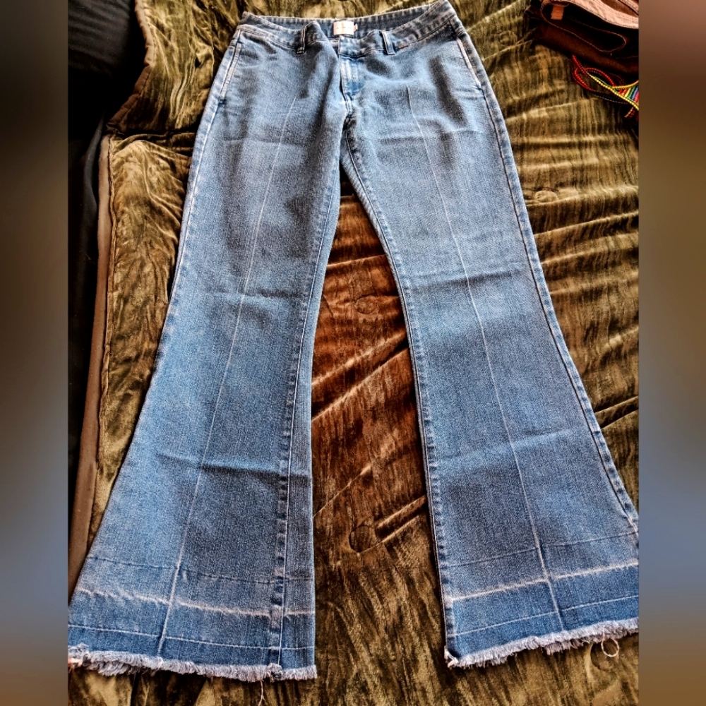 Vintage Women's (5-6) Calvin Klein Jeans flares